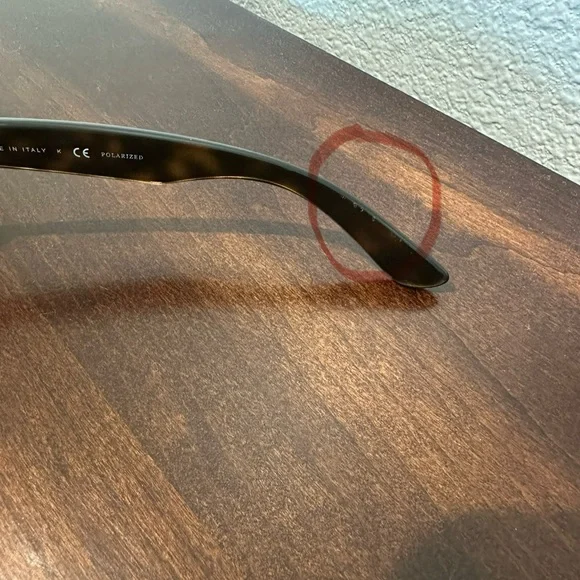 Ray Ban New Wayfarer Classic Polarized w/ Case - Picture 8 of 9